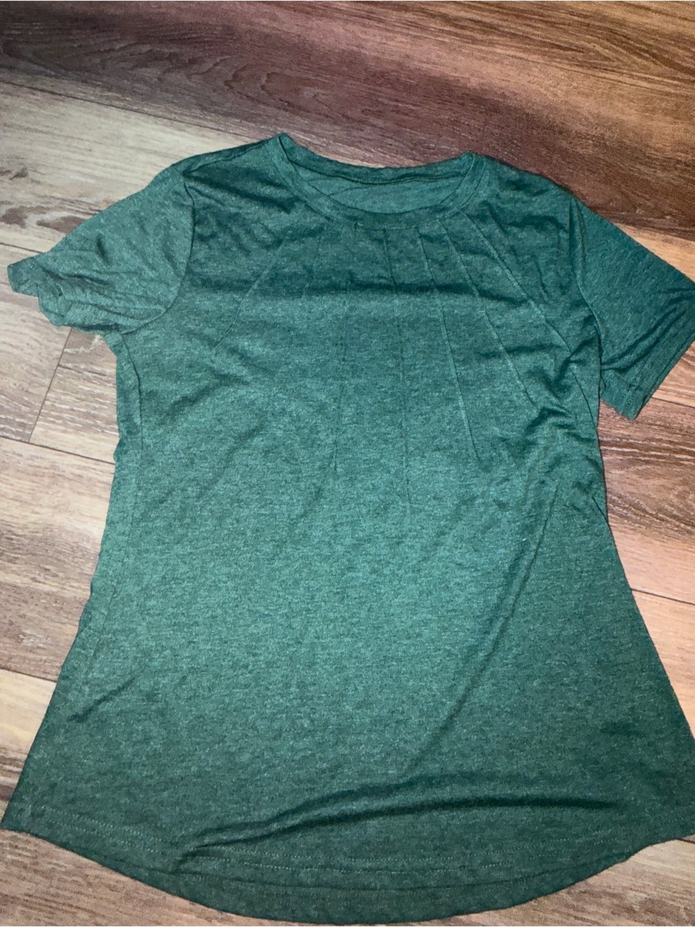 Women's Green Short Sleeve Top